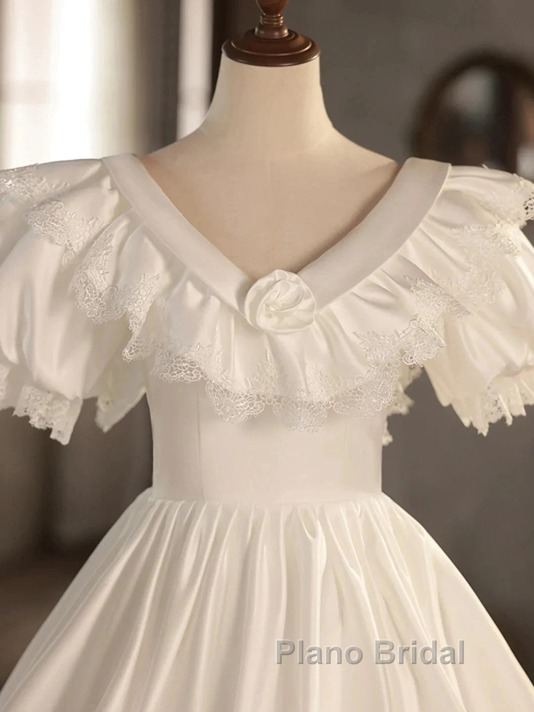 Satin Ball Gown Puffy Sleeves White V-Neck Wedding Dresses