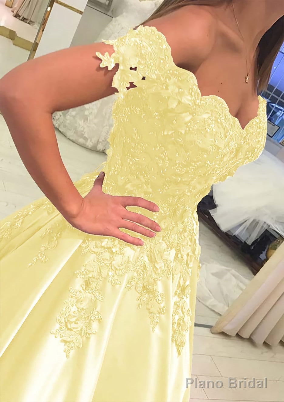 Satin Court Train A-Line/Princess Sleeveless Off-The-Shoulder Prom Dresses With Appliqued