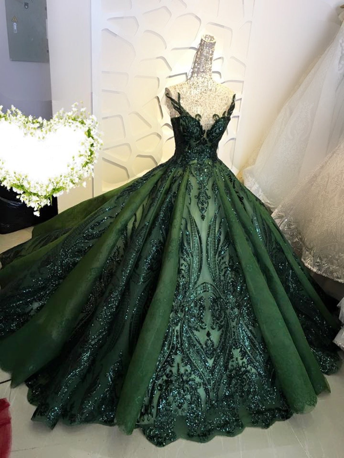 Sequin Sparkly Off The Shoulder Ball Gown Wedding/Formal Prom Dresses