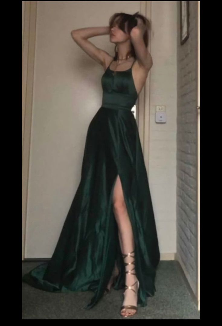 Sexy A Line Halter Dark Green Satin Long Formal Evening Gowns Formal Prom Dresses Main image