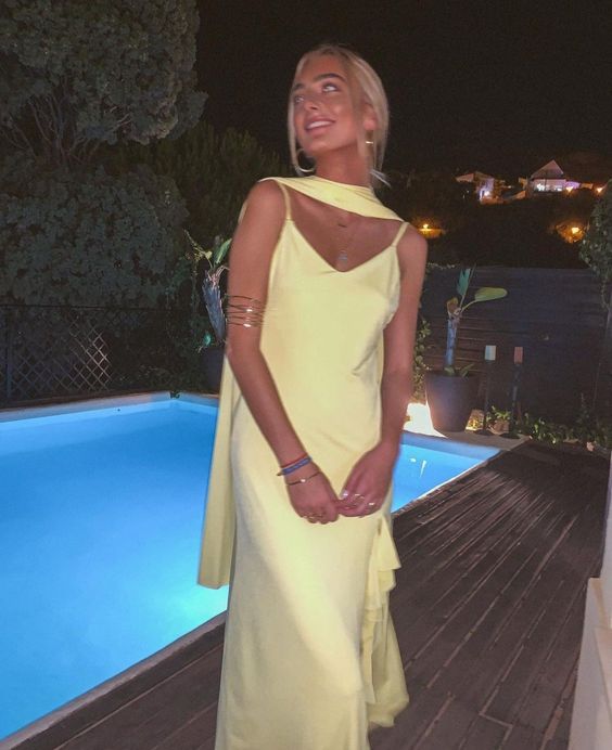 Sexy A Line Straps Chiffon Yellow Long Formal Prom Dresses