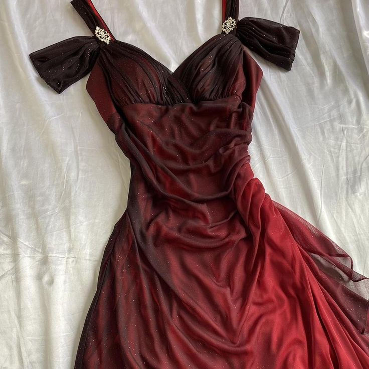 Sexy A Line Straps Ombre Burgundy Chiffon Long Formal Prom Dresses