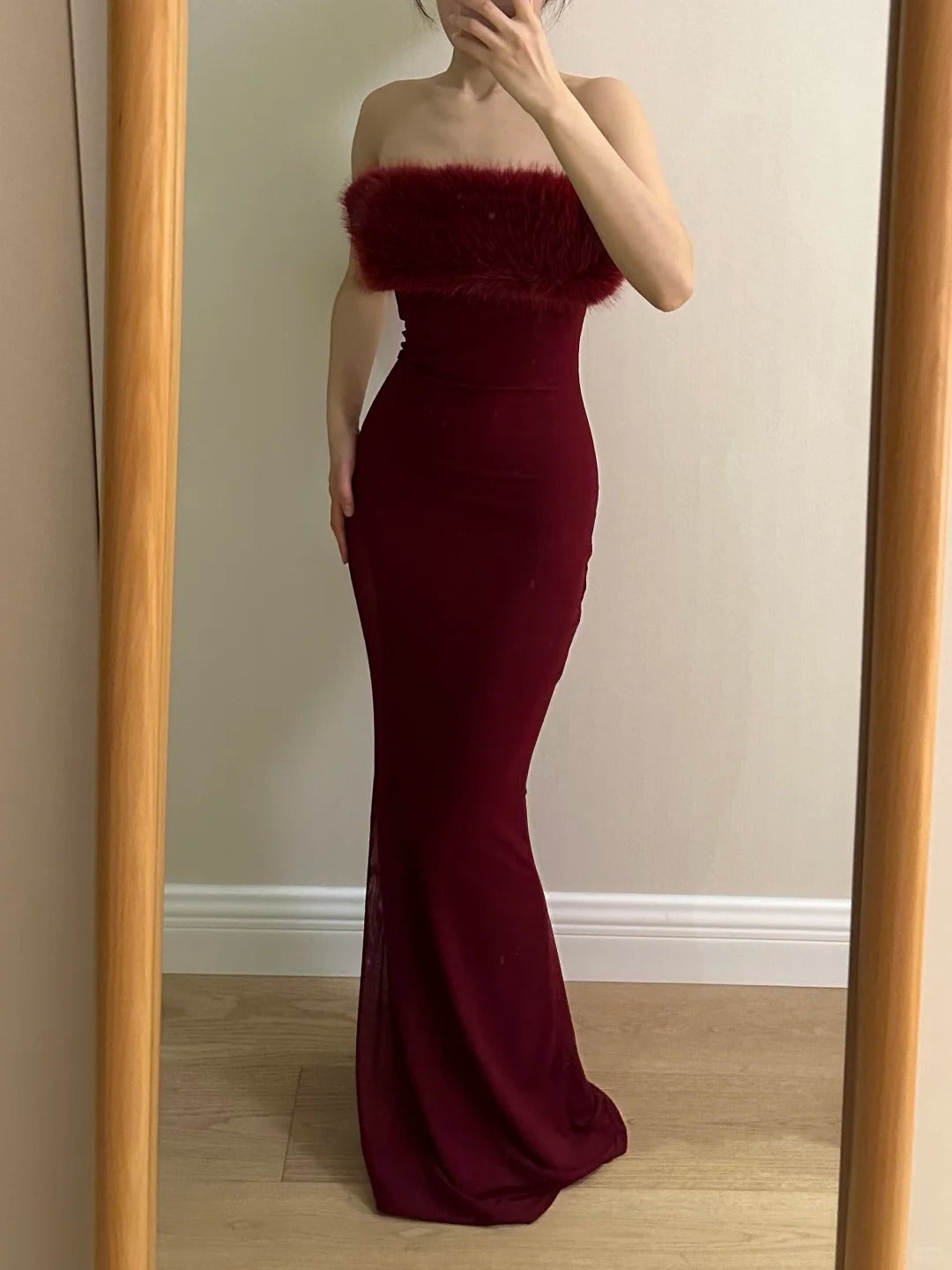 Sexy Burgundy Mermaid Strapless Mesh Long Formal Prom Dresses