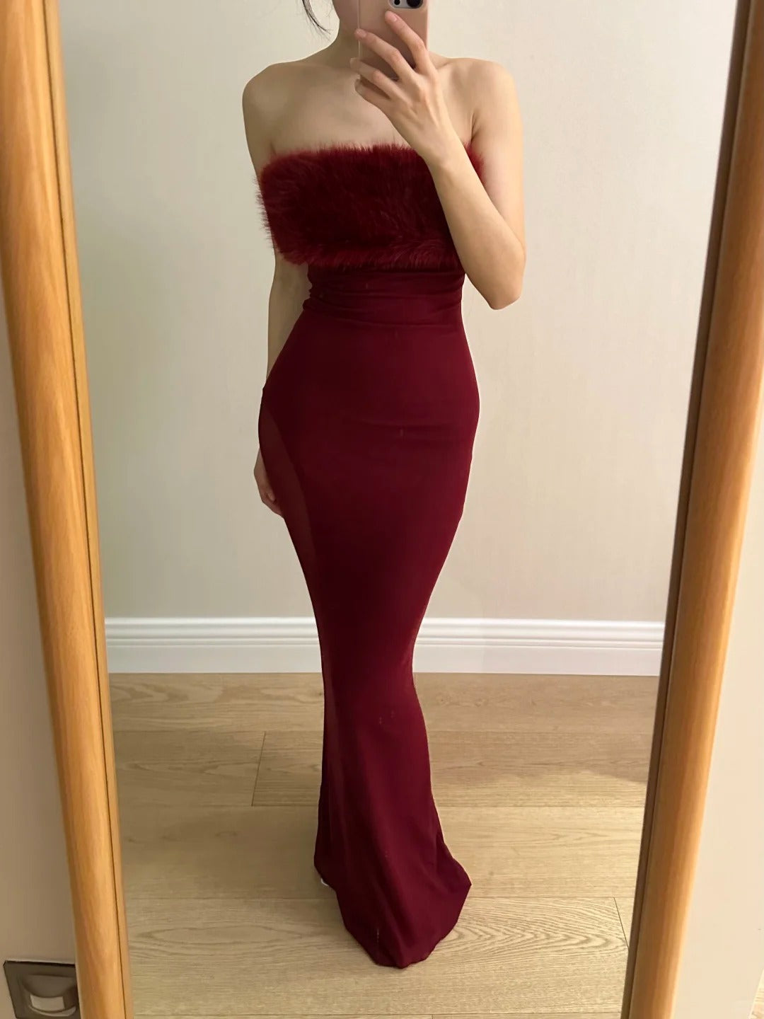 Sexy Burgundy Mermaid Strapless Mesh Long Formal Prom Dresses Main image