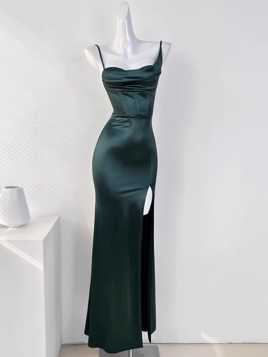 Sexy Mermaid Sleeveless Green Satin Long Formal Prom Dresses Main image