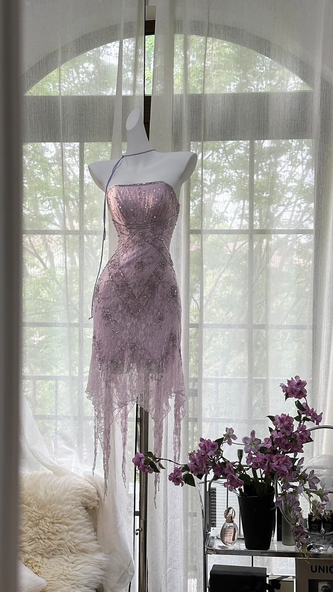 Sexy Purple Lace Tube Top Beaded Earrings Curled Skirt Formal Prom Dresses Main image