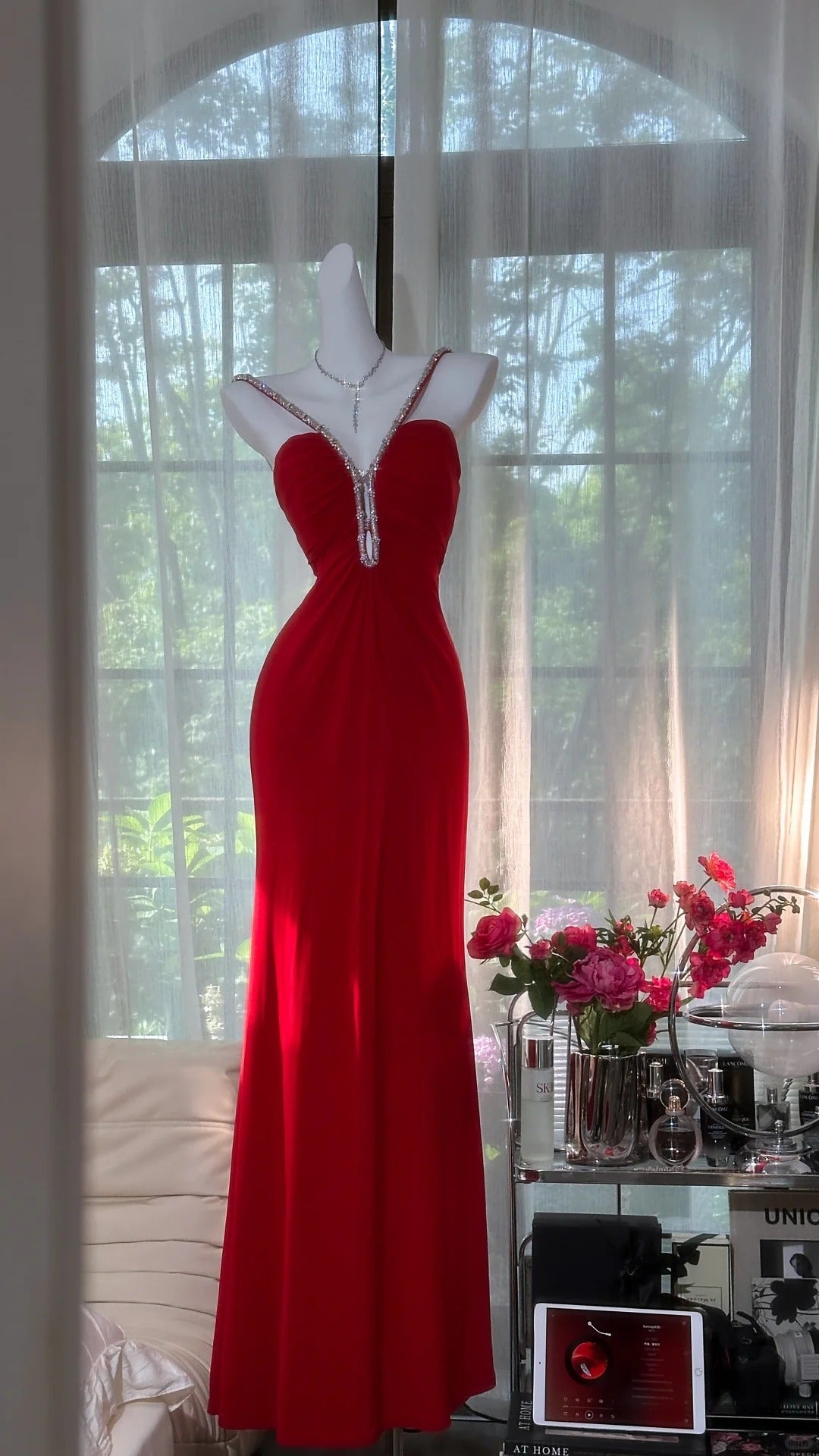 Sexy Red Halter Neck Beaded Backless Chiffon Formal Prom Dresses Secondary image