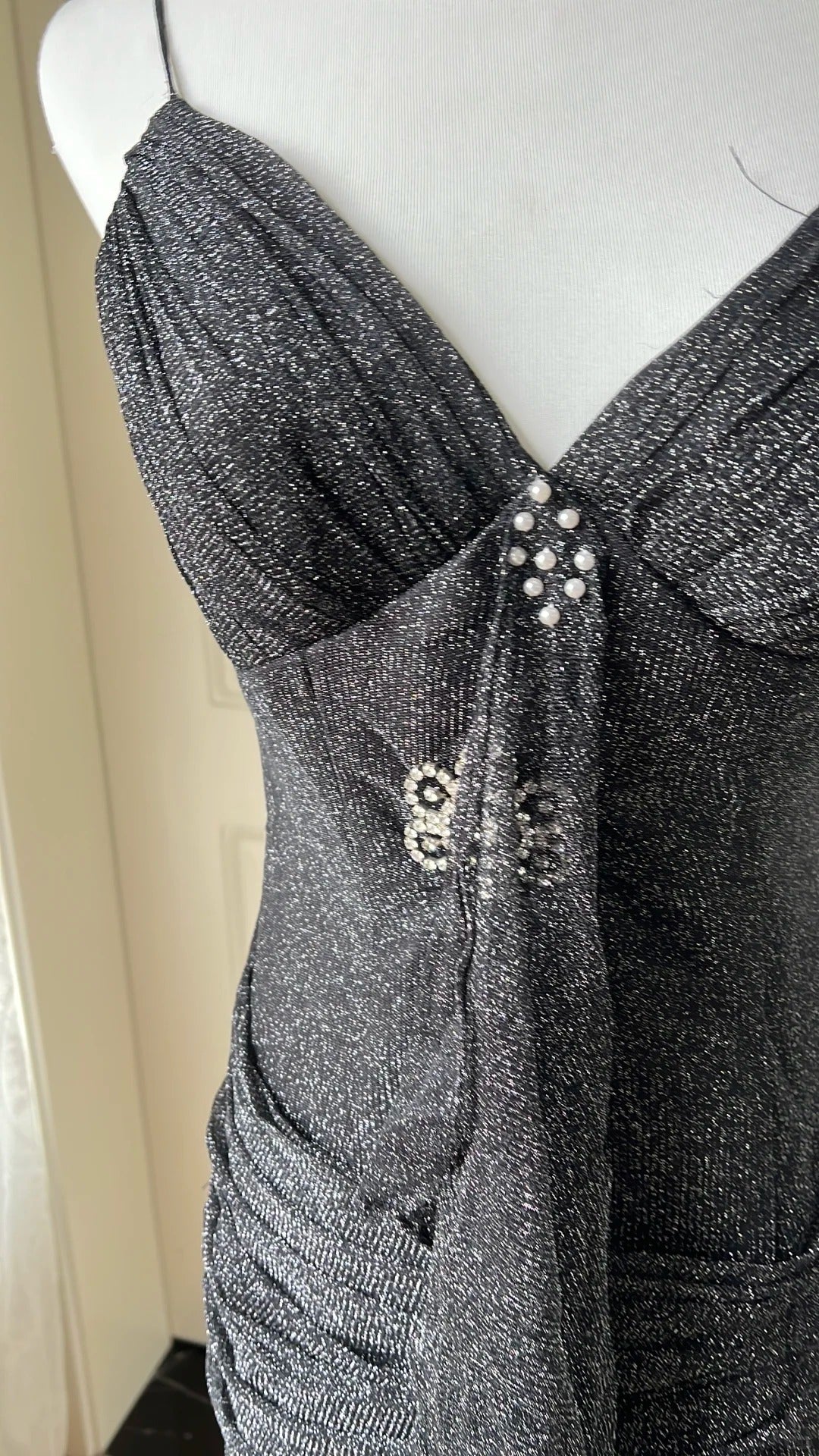 Sexy Silver-Black Mermaid Ruffled Deep V Halter Shimmering Long Formal Prom Dresses