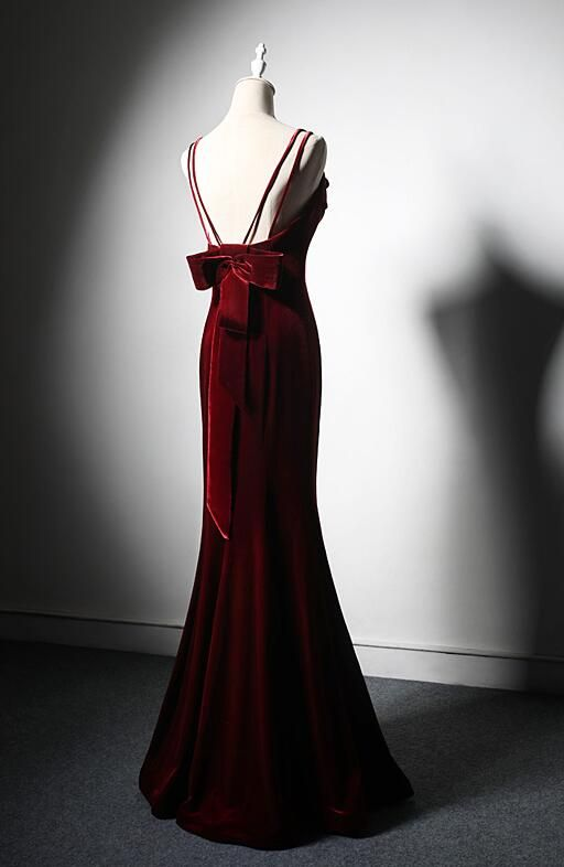 Elegant Burgundy Spaghetti Straps Velvet Mermaid Formal Prom Dresses Formal Evening Dresses