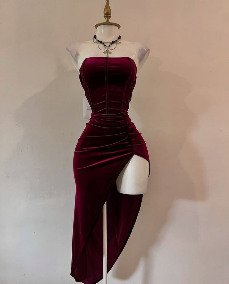 Sexy Strapless Slit Party Dresses Burgundy Birthday Dresses