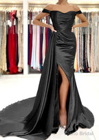 Sheath/Column Off-the-Shoulder Short Sleeve Charmeuse Court Train Prom Dresses With Pleated