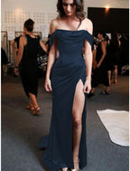 Sheath Column Formal Prom Dresses Minimalist Dresses Formal Evening Party Sweep Brush Train Sleeveless Strapless Charmeuse With Pleats Ruched Slit