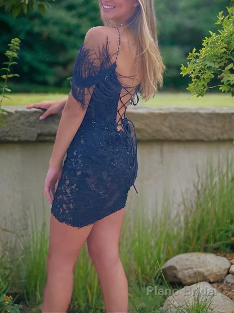 Sheath/Column Spaghetti Straps Short/Mini Lace Applique Homecoming Dresses Secondary image