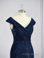 Sheath/Column V-neck Floor-Length Mother of the Bride Dresses With Ruffles