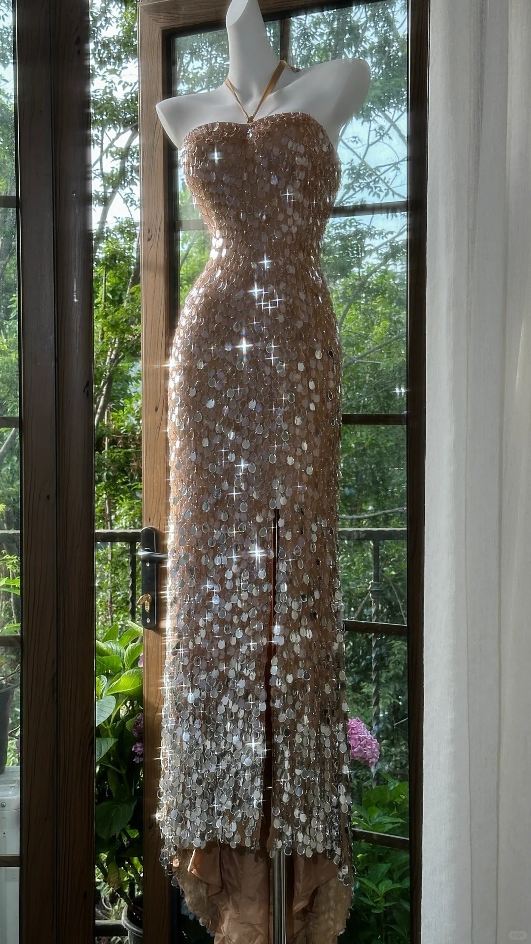 Shiny Halterneck Large Sequined Slit Mermaid Formal Prom Dresses
