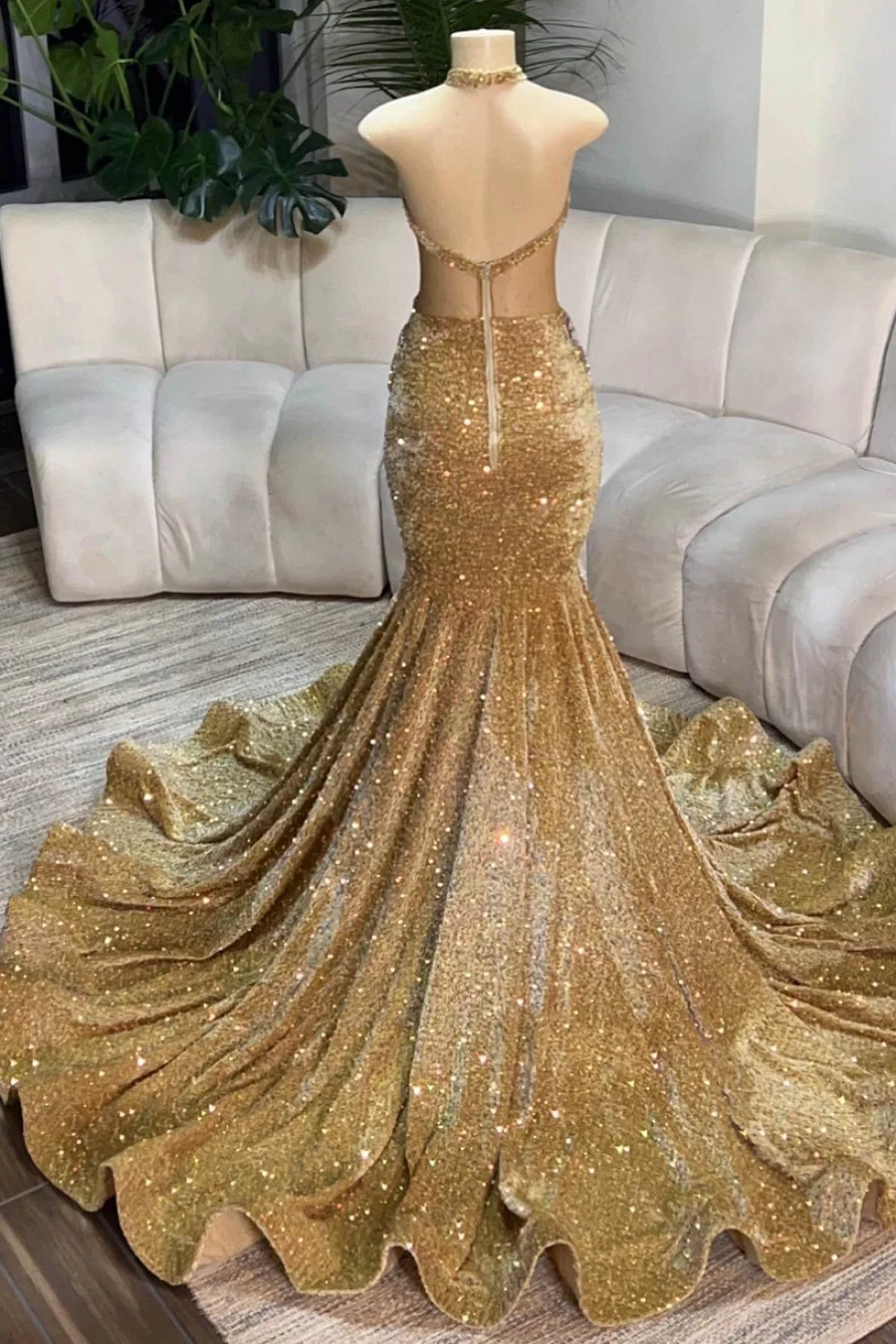 Silver Beaded Sequin Court Train Sleeveless Prom Dresses Secondary image