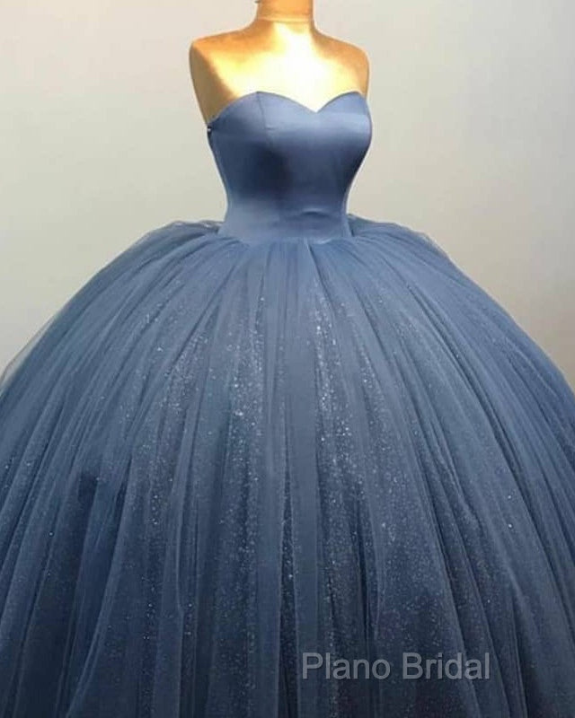 Silver Wedding Dresses Sweetheart Ball Gown Secondary image