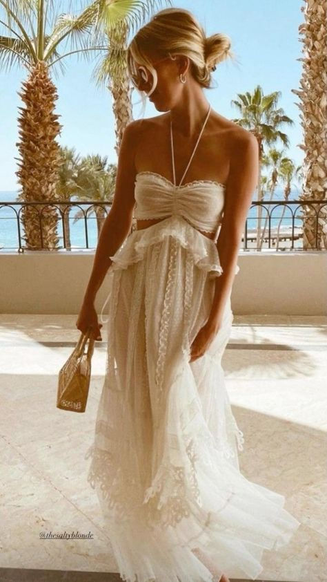 Simple A Line Halter Tulle Champagne Long Formal Prom Dresses
