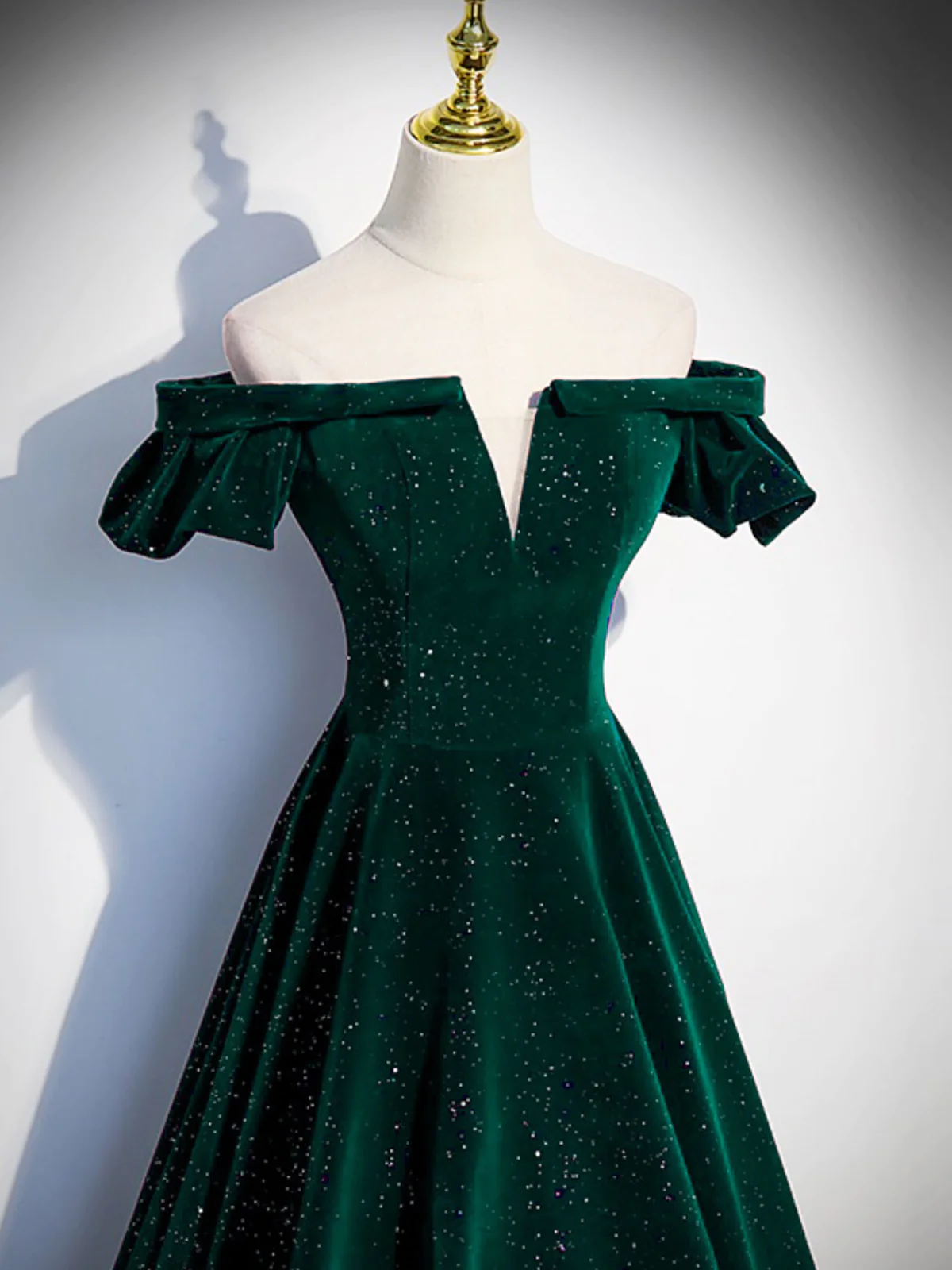 Simple A line Off the Shoulder Shiny Green Black Long Prom Dresses
