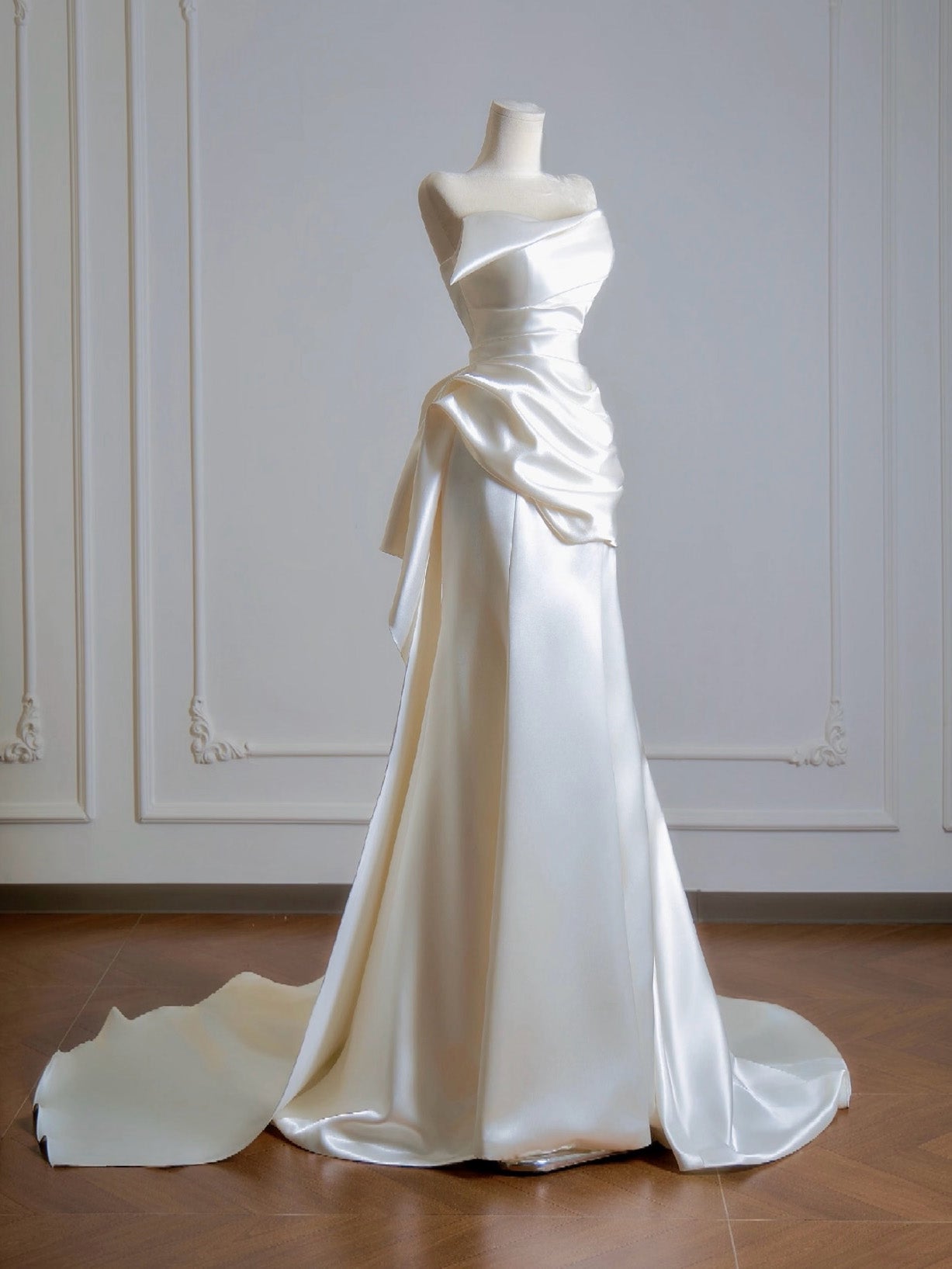 Simple A-Line Satin Sweep Train Light Champagne Formal Prom Dresses