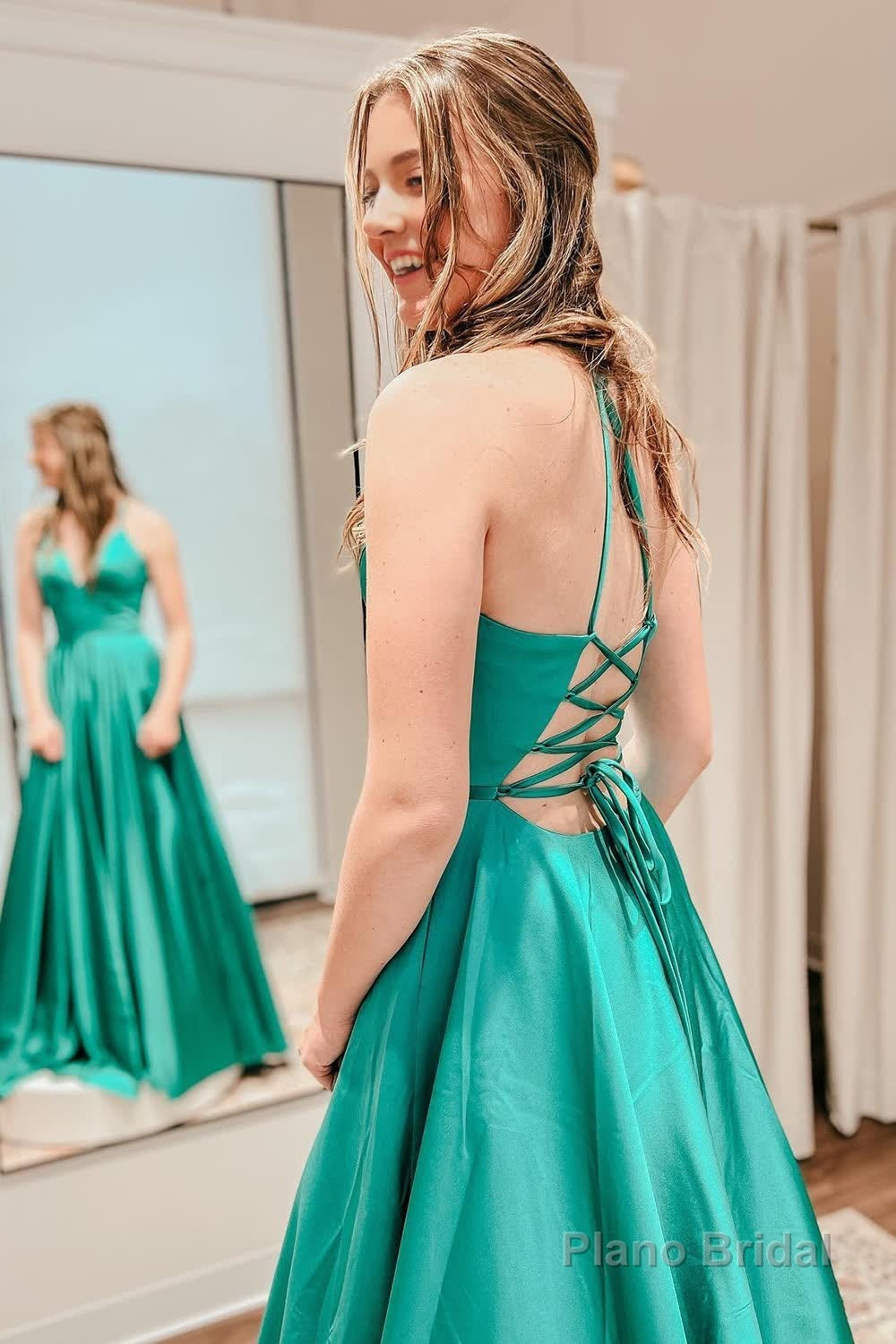 Simple A Line Spaghetti Straps Green Long Prom Dress with Slit Secondary image