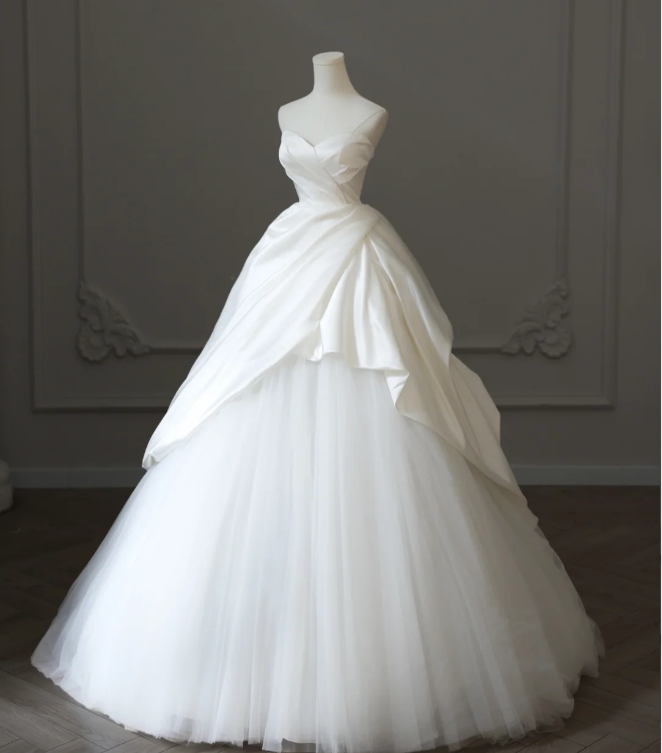 Simple And Elegant White Sweetheart Neckline Satin Tulle A-Line Floor-Length Wedding Dresses Secondary image