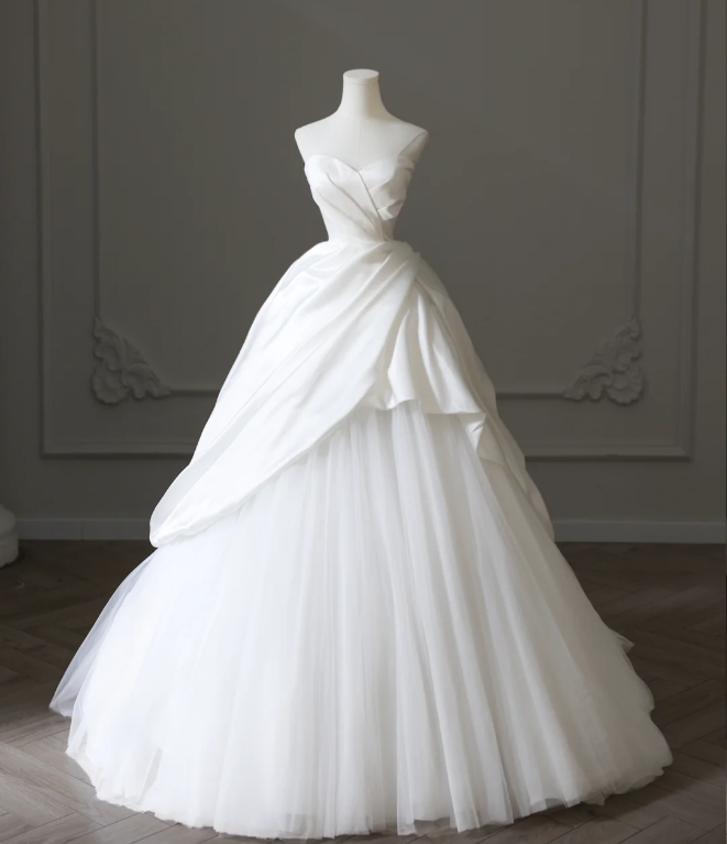 Simple And Elegant White Sweetheart Neckline Satin Tulle A-Line Floor-Length Wedding Dresses Main image