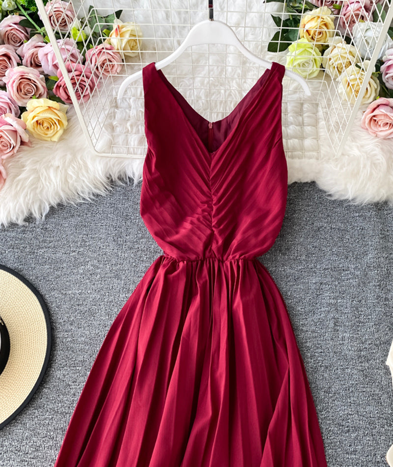 Simple V-Neck Dresses Sleeveless Dresses