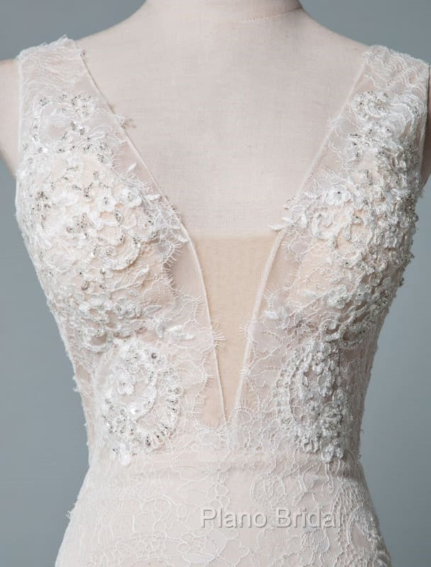 Simple Wedding Dresses Lace A Line V Neck Sleeveless Beaded Floor Length Feather Bridal Gowns