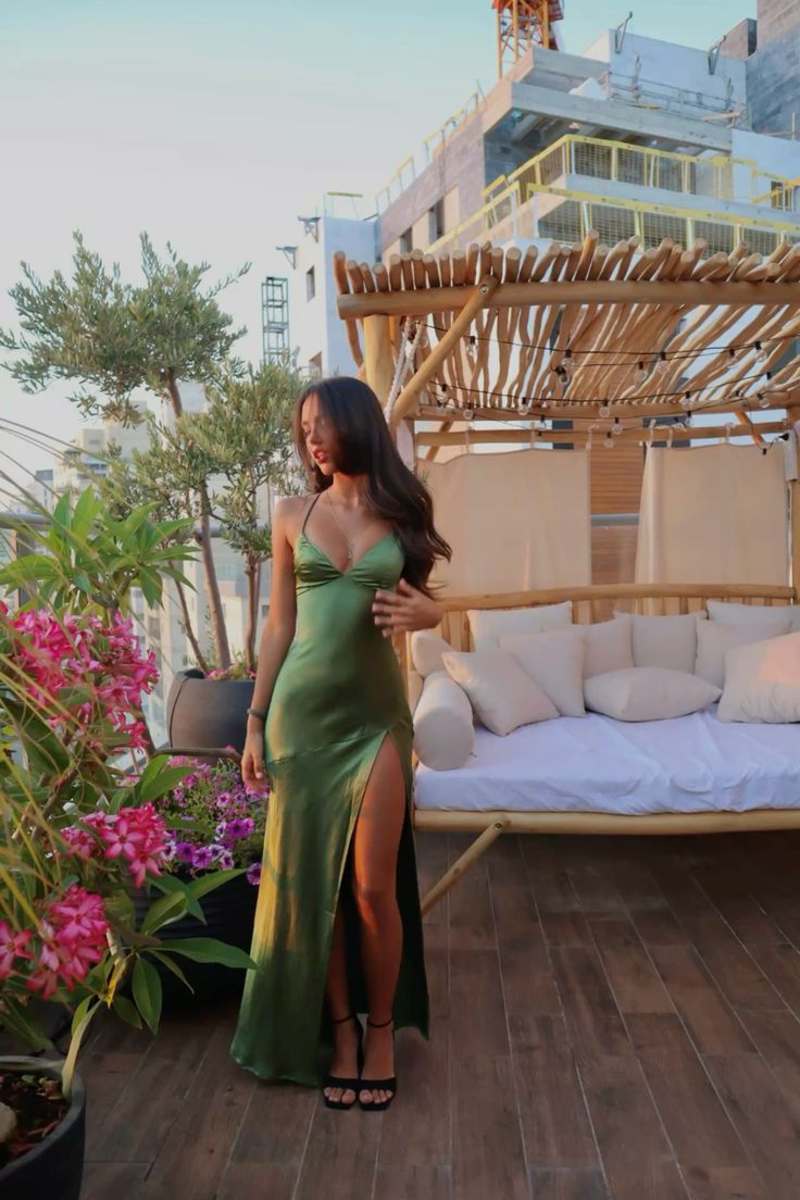 Spaghetti Straps Green Sexy Formal Prom Dresses Long Formal Evening Dresses With Split