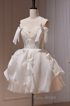 Spaghetti Straps Short Formal Prom Dresses with Lace, Homecoming Gown with Bowknot