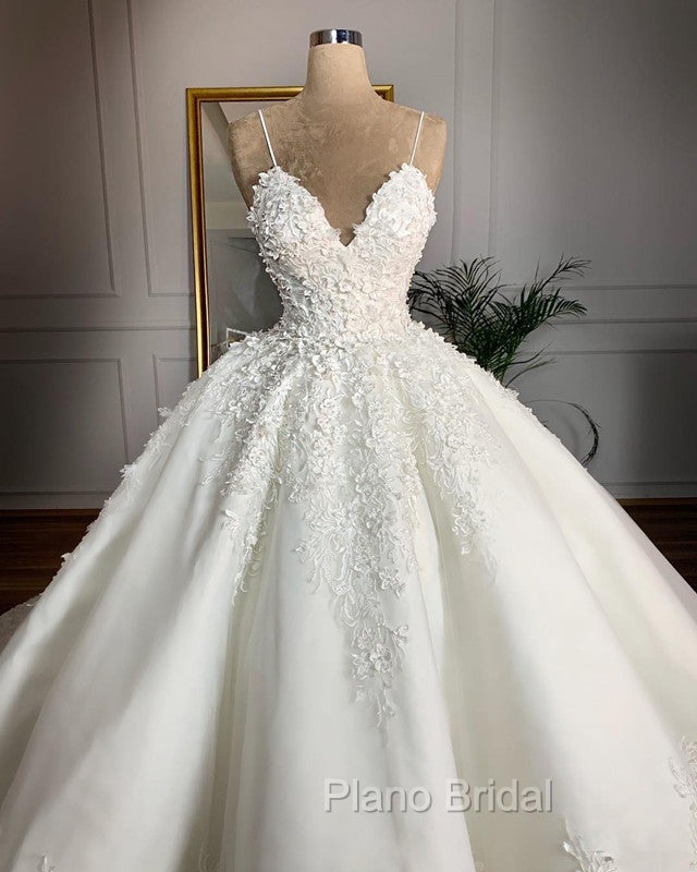 Spaghetti Straps Wedding Dresses Ball Gown Appliques Secondary image