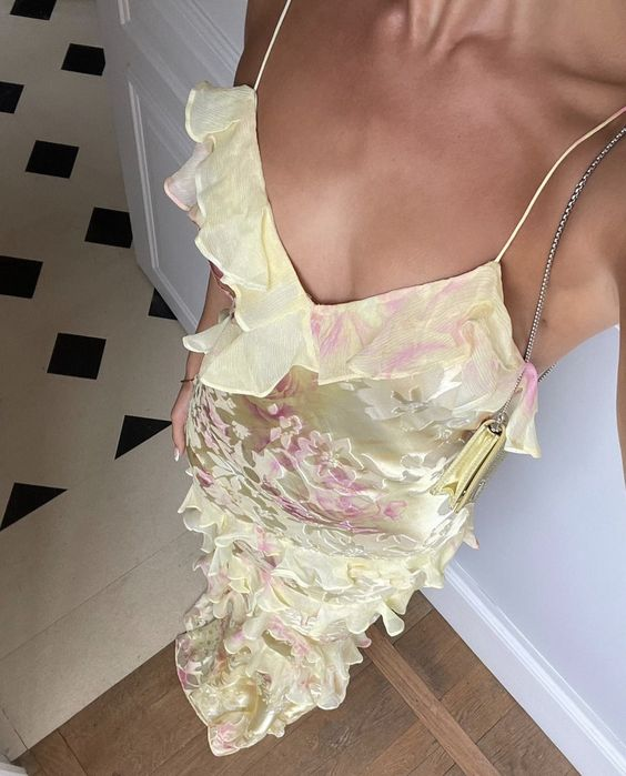 Spaghetti Straps Yellow Sheath Long Formal Prom Dresses Ruffled Lace Dresses 2027