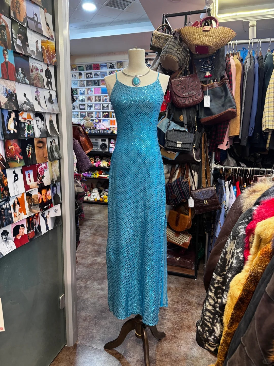 Sparkling Blue Crossback Sequined Long Formal Prom Dresses Main image