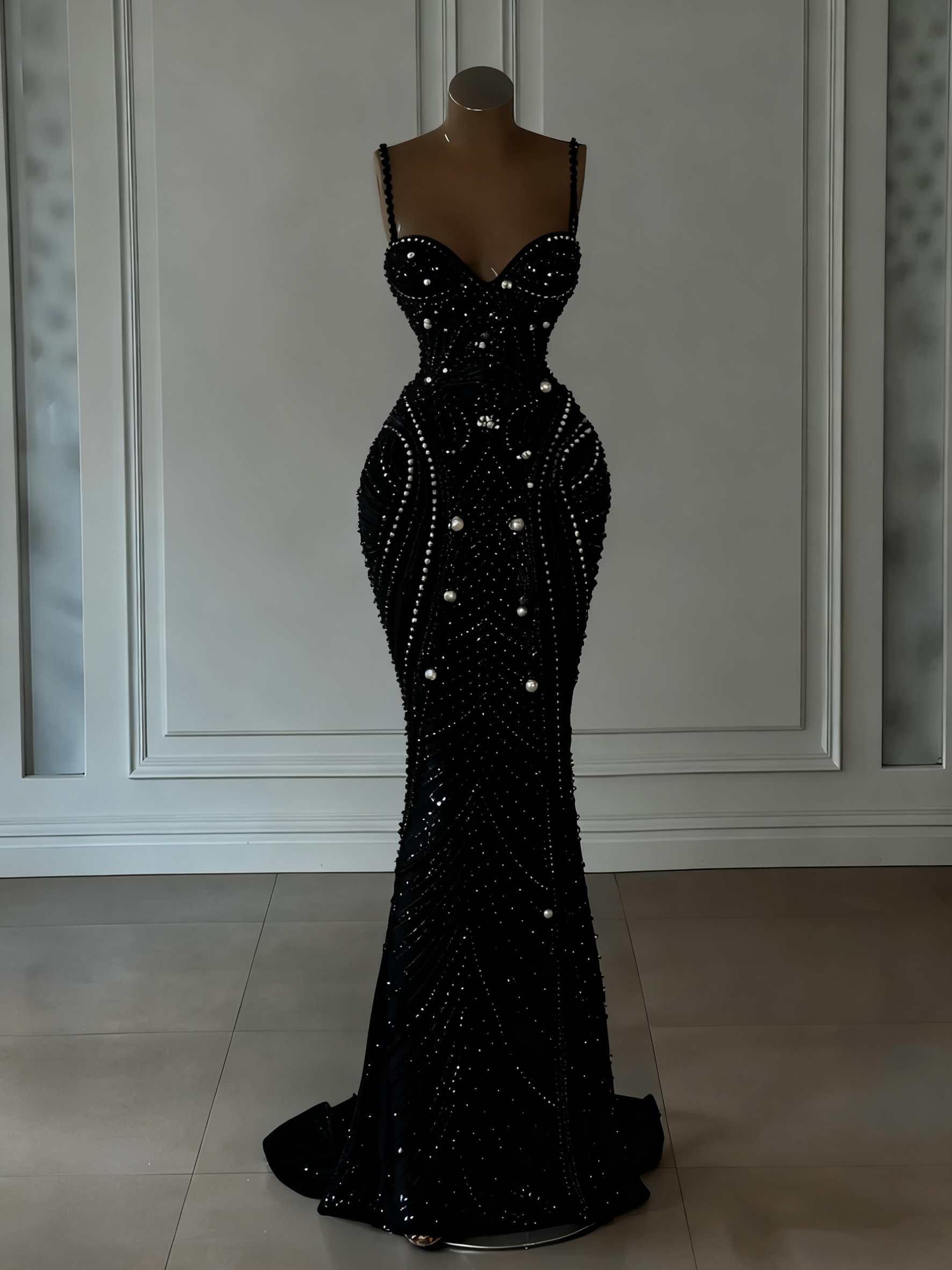 Sparkly Mermaid Spaghetti Straps White Sequin Beaded Wedding Dresses Long Bridal Gown Wedding Dresses