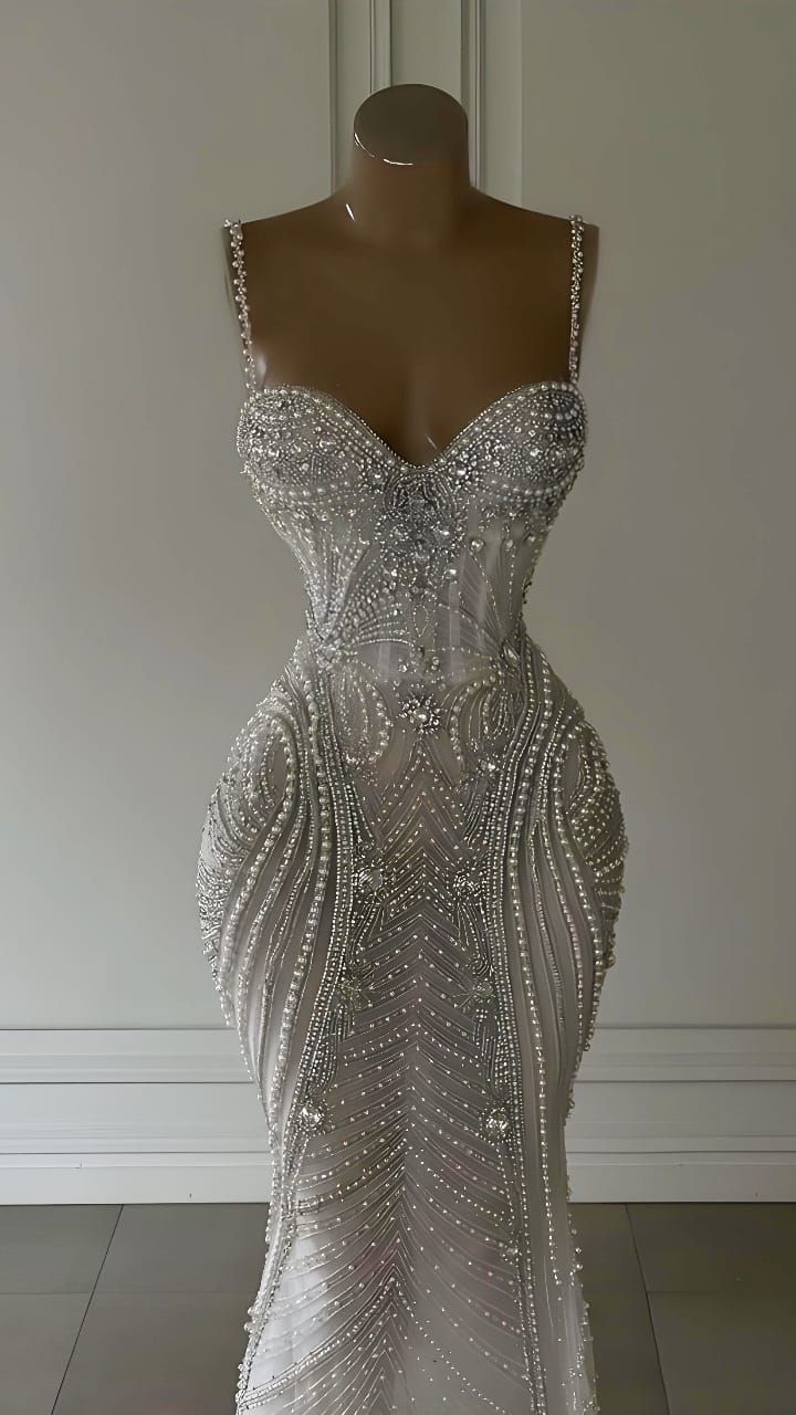 Sparkly Mermaid Spaghetti Straps White Sequin Beaded Wedding Dresses Long Bridal Gown Wedding Dresses