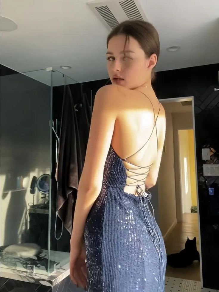 Gorgeous Shiny Sequin Sexy Backless Formal Evening Formal Prom Dresses Party Long Tight Dresses Secondary image