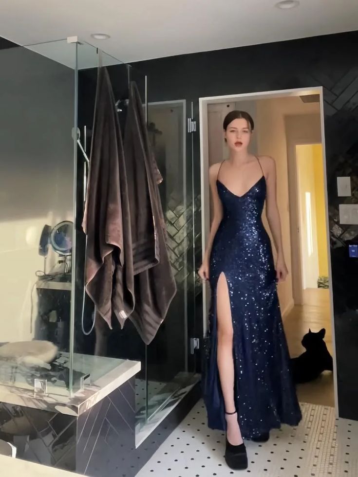 Gorgeous Shiny Sequin Sexy Backless Formal Evening Formal Prom Dresses Party Long Tight Dresses