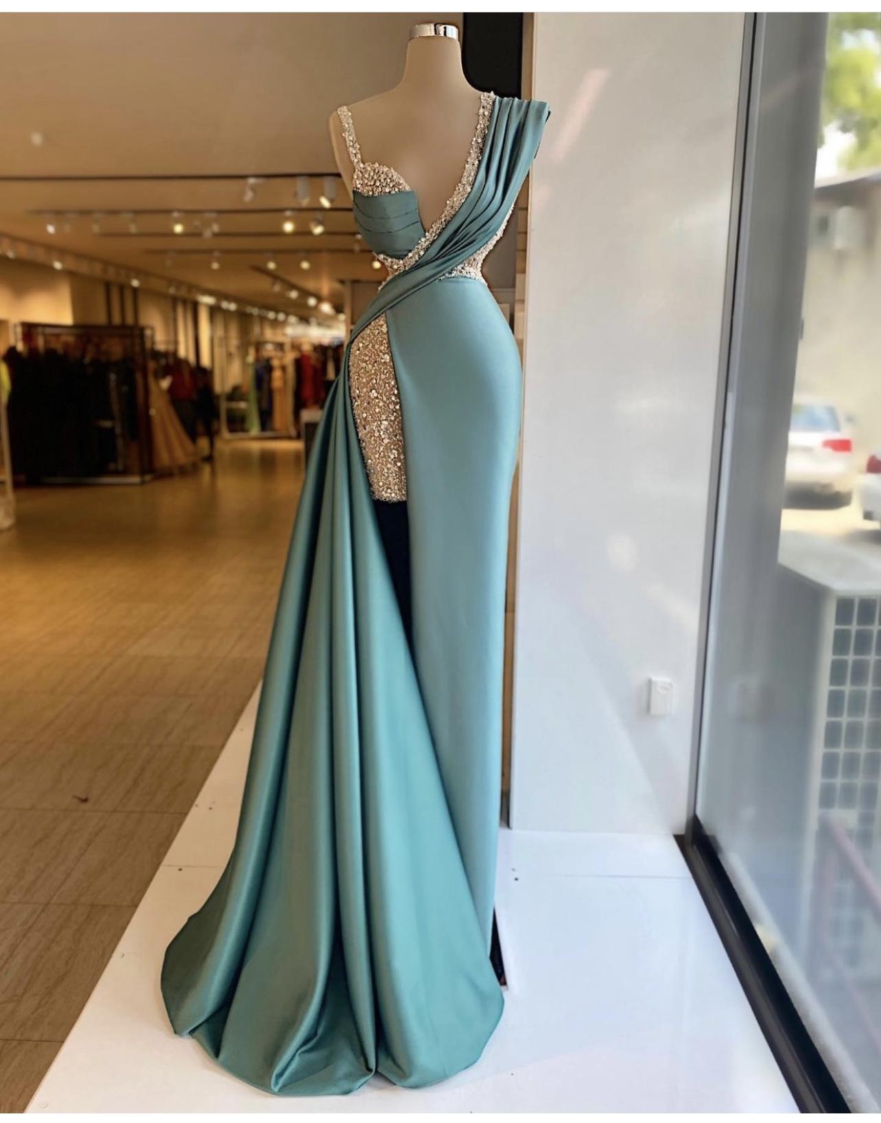 Sparkly Sequined Split Mermaid Formal Evening Dresses Crystal Long Formal Prom Gowns Custom Made Plus Size Pageant Wear Party Dresses Main image