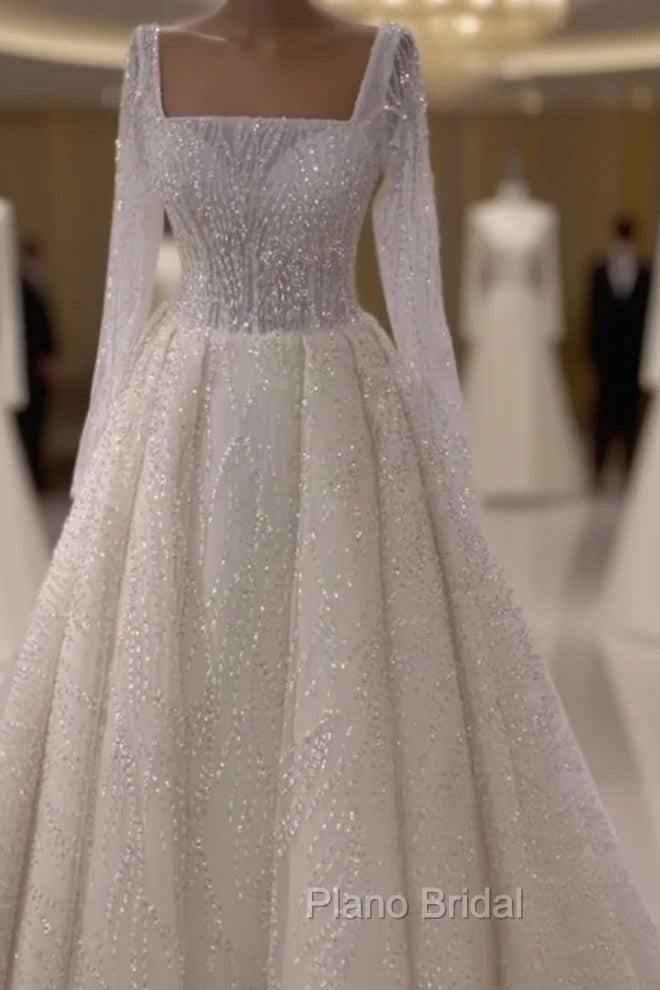 Sparkly Square Neck Long Sleeve Wedding Dresses Main image