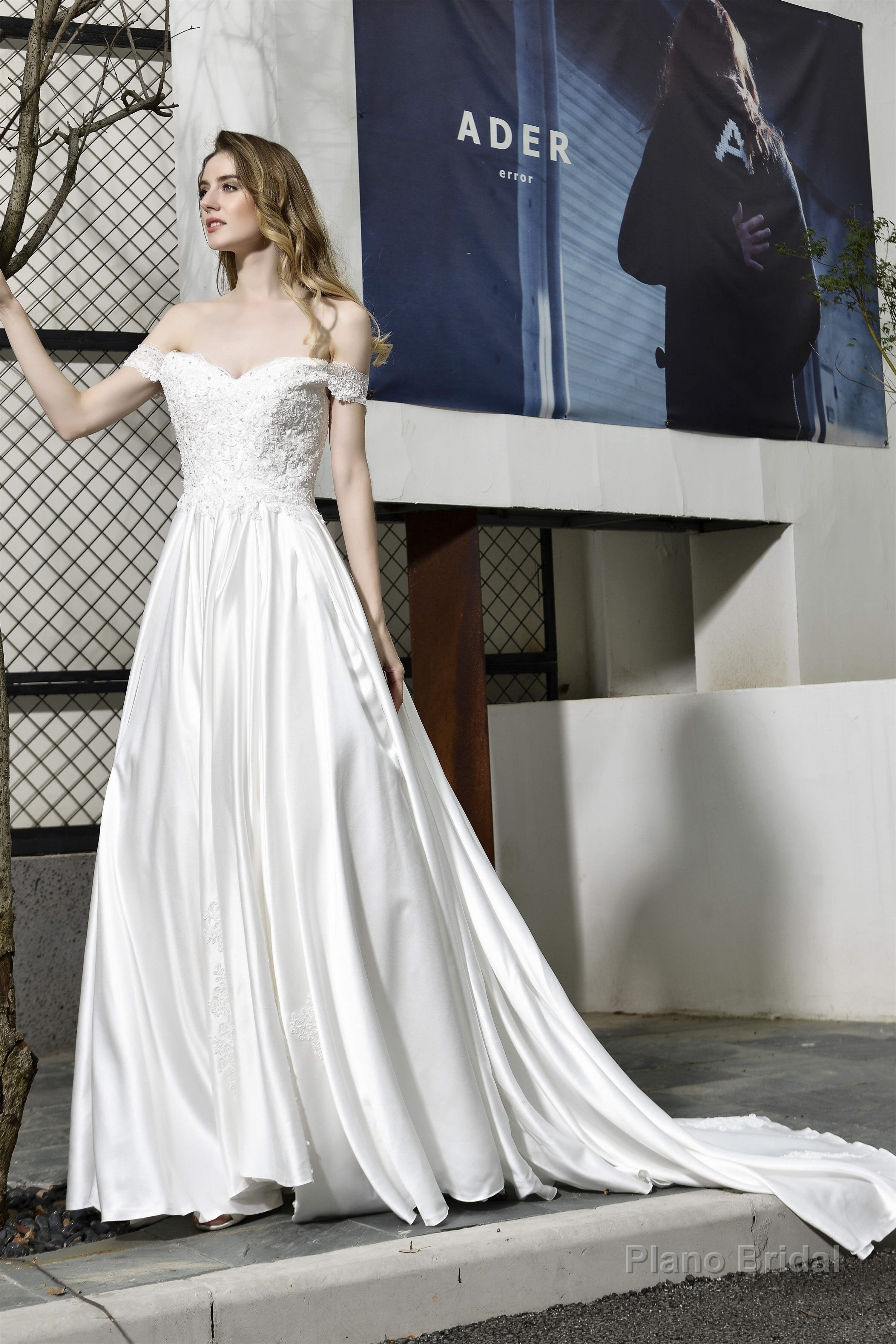 Strapless Off shoulder Appliques Sequins Satin Wedding Dresses