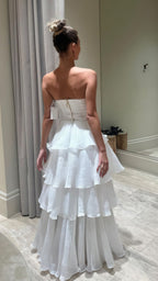 Strapless White Pleated Layers Long Formal Prom Dresses Sleeveless Formal Evening Gown