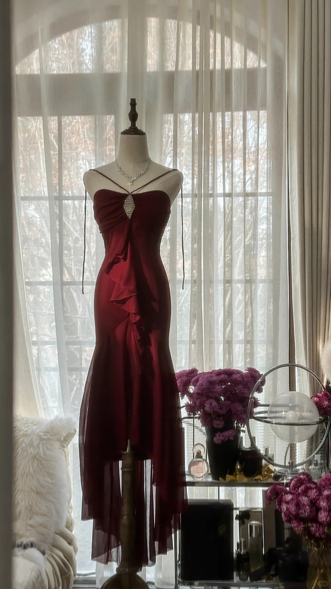 Stunning Burgundy Strapless Chiffon Mermaid Long Prom Dress