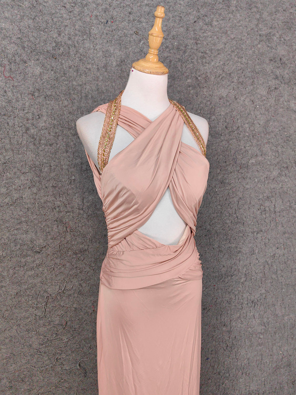 Stunning Pink Sleeveless Cross Neck Beaded Satin Long Formal Prom Dresses Secondary image