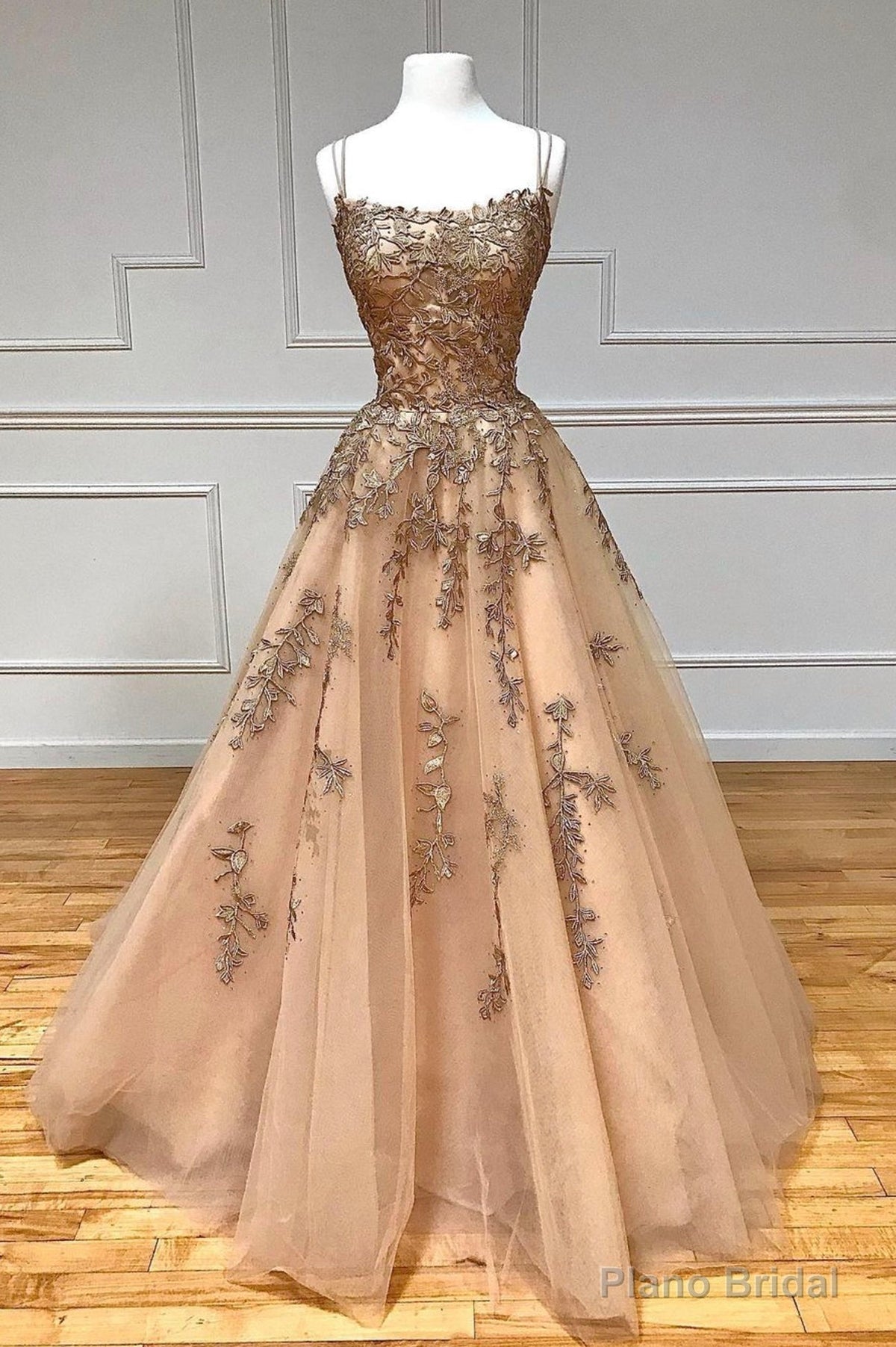 Stylish Tulle Long Prom Dress with Lace, A-Line Backless Formal Evening Dress Main image