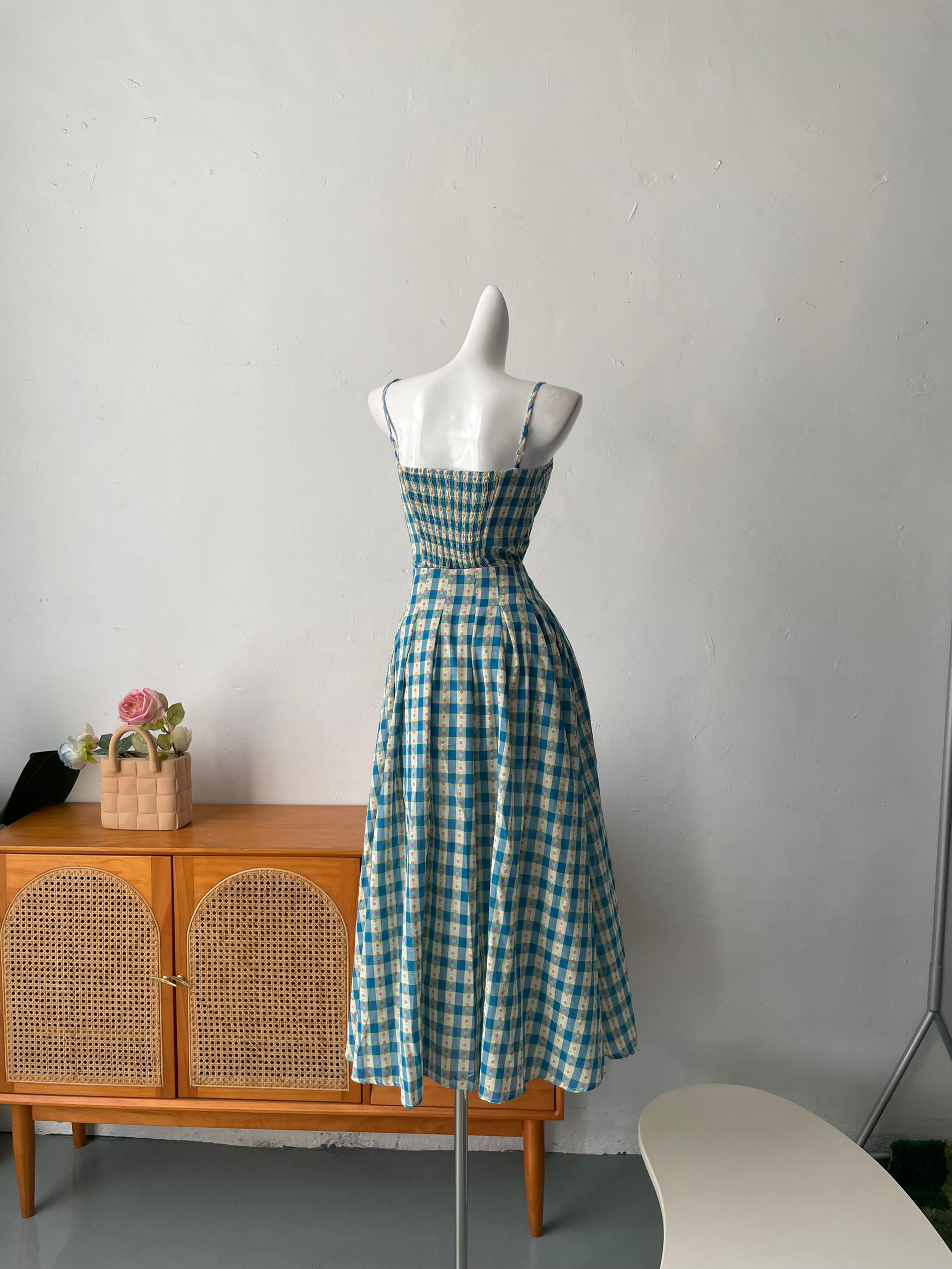 Sweet A-Line Blue Plaid Spaghetti Strap Long Formal Prom Dresses