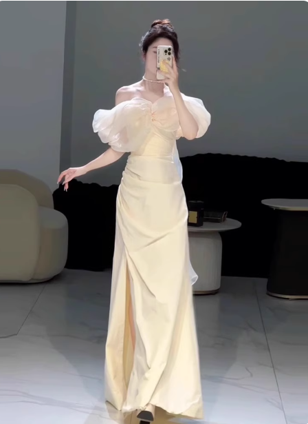 Sweet Cream Yellow A-Line Off-The-Shoulder Bow-Embellished High-Slit Satin Long Formal Prom Dresses
