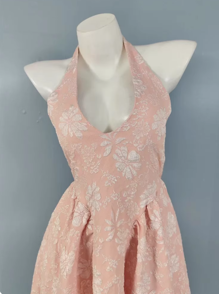 Sweet Pink A-Line Halter V-Neck Jacquard Formal Prom Dresses