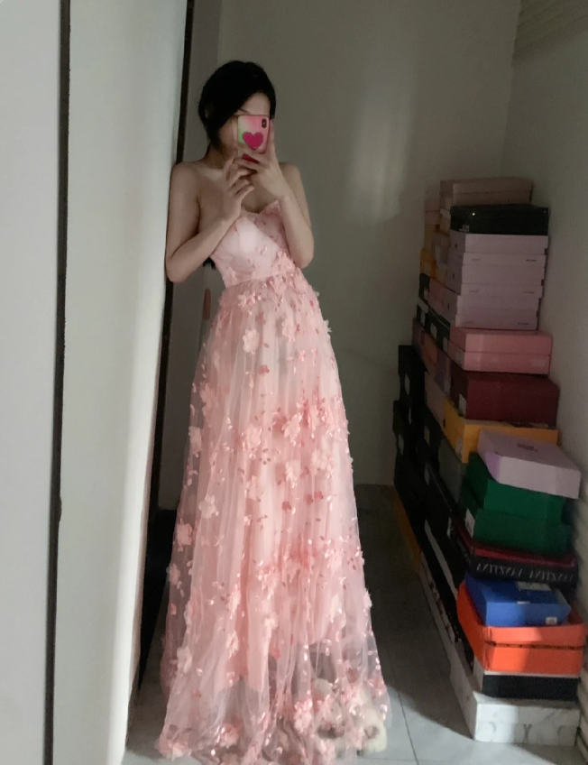 Sweet Pink A-Line Strapless 3D Floral Tulle Long Formal Prom Dresses