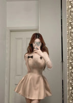 Sweet Pink Halter Neck Bow Satin A-Line Homecoming Dresses